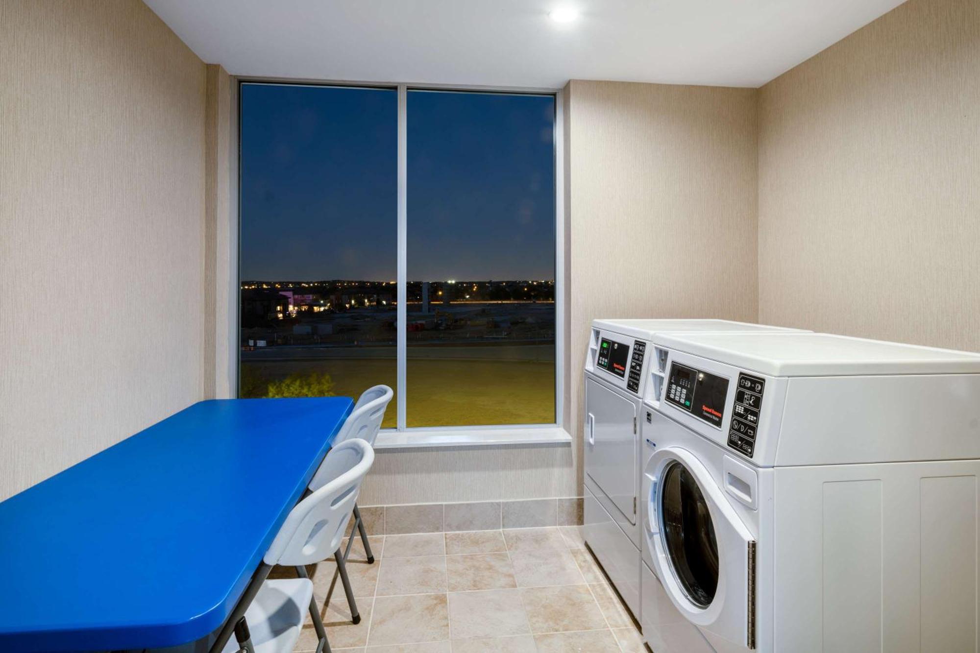 Hyatt Place Fort Worth-Alliance Town Center Eksteriør bilde
